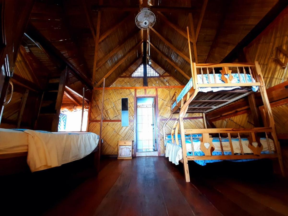 Hostal Mirada Al Mar Las Tunas Bagian luar foto