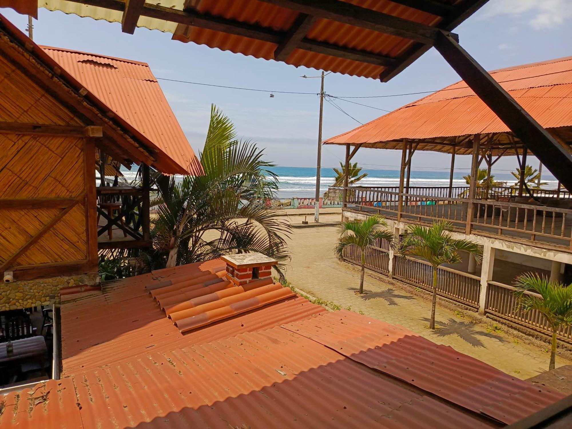 Hostal Mirada Al Mar Las Tunas Bagian luar foto