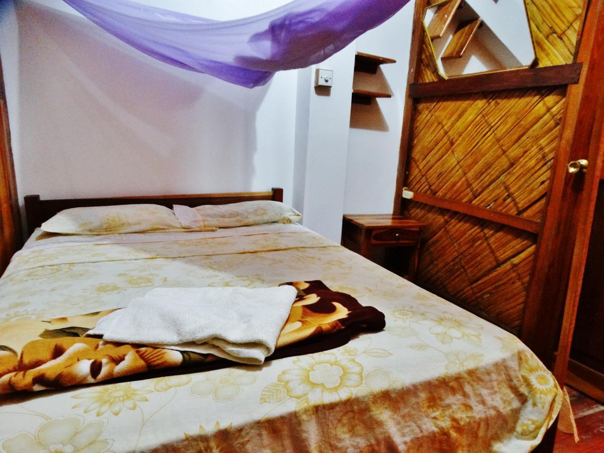 Hostal Mirada Al Mar Las Tunas Bagian luar foto